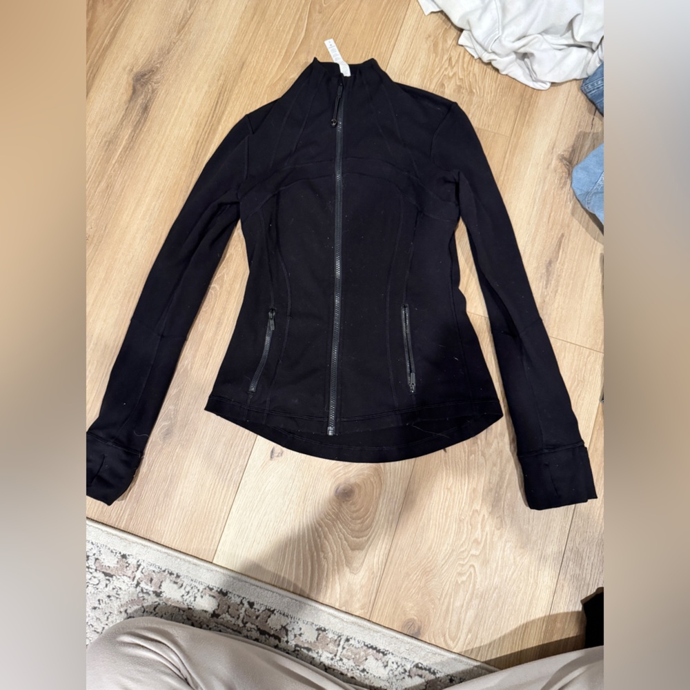 Lululemon Athletica Black Utility Jacket with Stretchy Fit